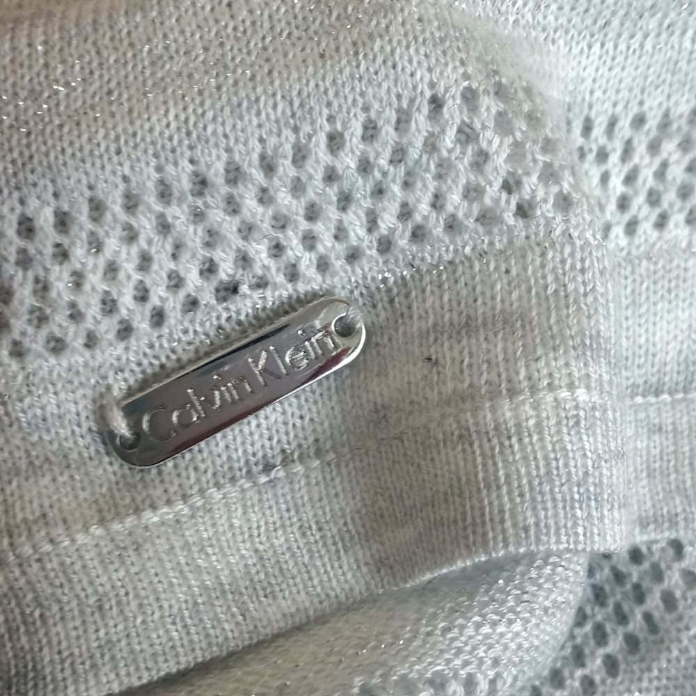 *Relisted* Calvin Klein Wrap/ Poncho Gray & Faint White Stripe Silver Threading - Picture 14 of 15